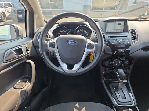 Used 2016 Ford Fiesta SE w/ Equipment Group 201A FWD image 16