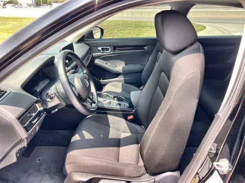 Used 2024 Honda Civic EX image 11