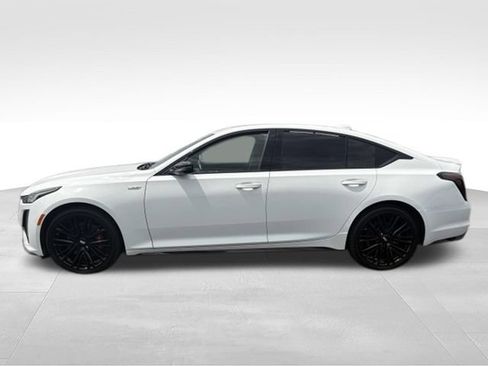 Used 2022 Cadillac CT5 V w/ LPO, ONYX Package AWD/4WD image 13
