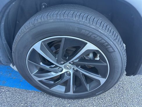 Used 2017 Lexus RX 450h AWD image 8