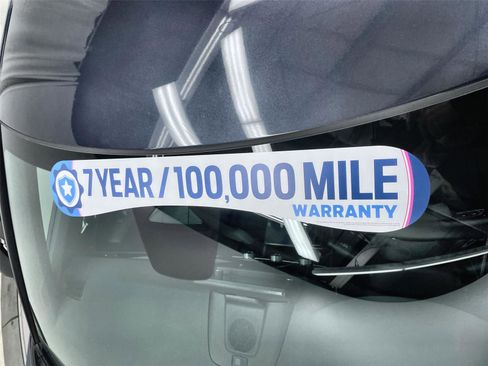 Certified 2025 Honda Civic Sport image 30