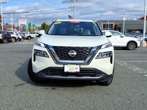 Certified 2023 Nissan Rogue SL w/ SL Premium Package image 2