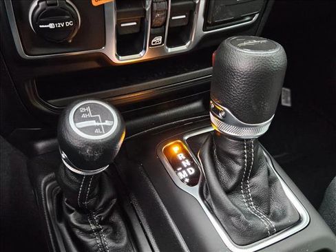 New 2026 Jeep Gladiator Sport image 12