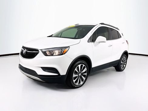 Used 2022 Buick Encore Preferred w/ Safety Package image 3