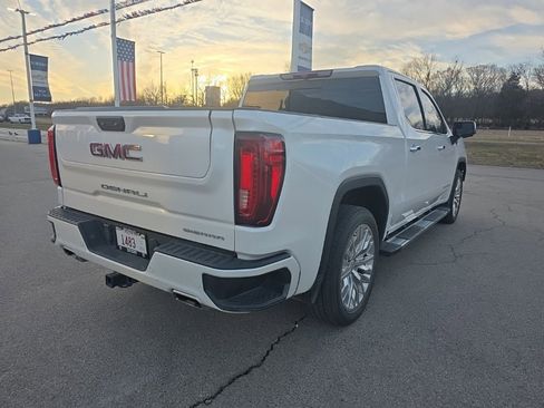 Used 2022 GMC Sierra 1500 Denali image 5