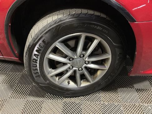 Used 2014 Dodge Grand Caravan SXT FWD image 36