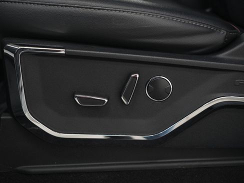 Used 2023 Ford F150 Lariat w/ Equipment Group 502A High image 27