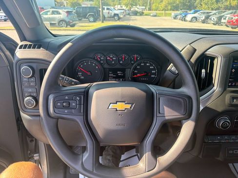 Used 2025 Chevrolet Silverado 1500 Custom w/ Turbomax Blackout Package AWD/4WD image 17