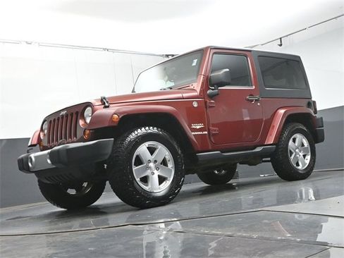 Used 2008 Jeep Wrangler Sahara w/ Dual Top Group image 19