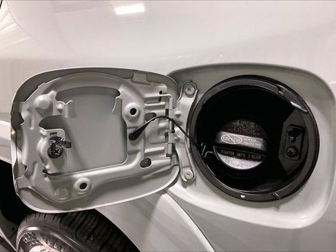 Used 2022 Toyota 4Runner TRD Sport image 42