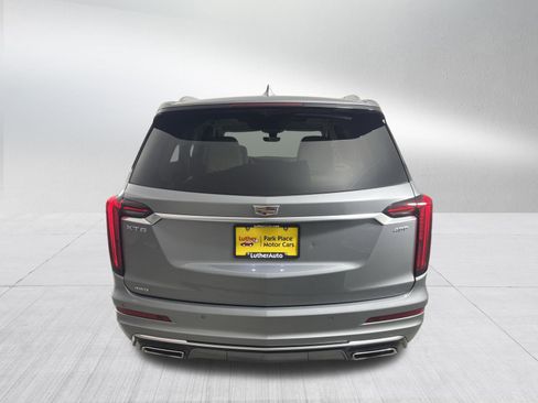 Used 2023 Cadillac XT6 Premium Luxury w/ Technology Package image 6