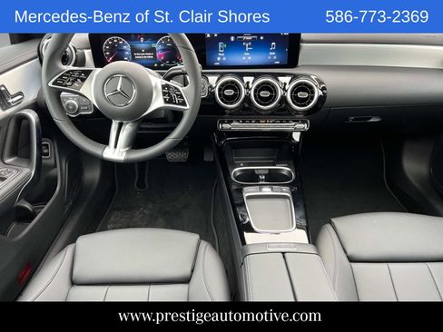 Used 2025 Mercedes-Benz CLA 250 4MATIC image 14