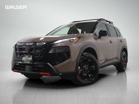 Used 2025 Nissan Rogue SV w/ Rock Creek Premium Package image 1