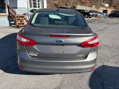 Used 2012 Ford Focus S image 11