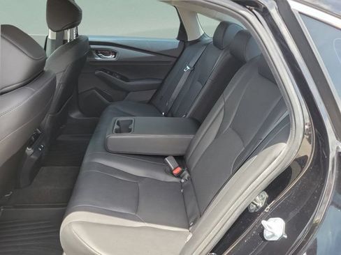 Used 2023 Honda Accord Touring image 13