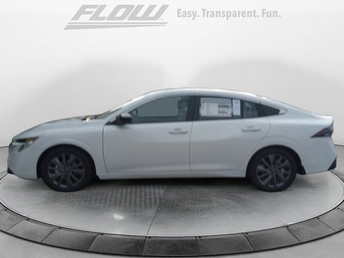 New 2026 Nissan Sentra SL w/ Floor Mat Package FWD image 4