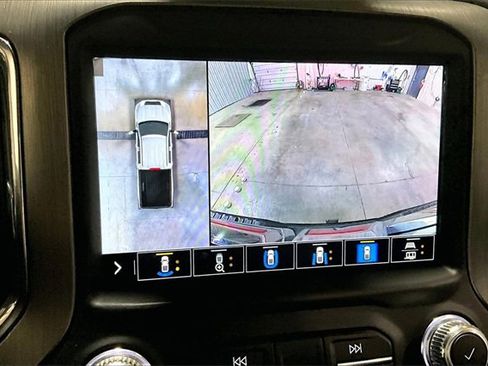 Used 2020 GMC Sierra 2500 Denali w/ Denali Ultimate Package image 25