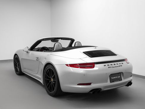 Used 2015 Porsche 911 Carrera GTS image 3
