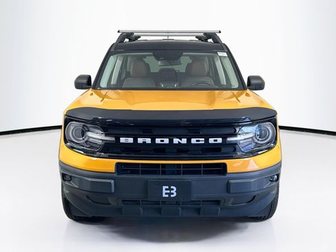 Used 2022 Ford Bronco Sport Outer Banks w/ Tech Package AWD/4WD image 2