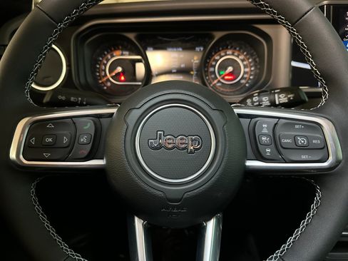 New 2025 Jeep Wrangler Sahara w/ Safety Group image 23