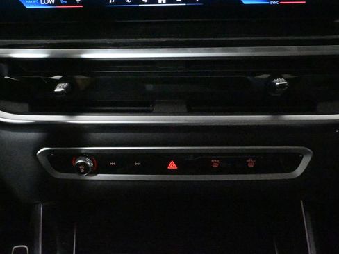 Used 2025 BMW X5 M60i w/ Executive Package image 26