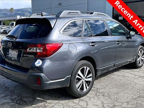 Used 2019 Subaru Outback 2.5i Limited image 4