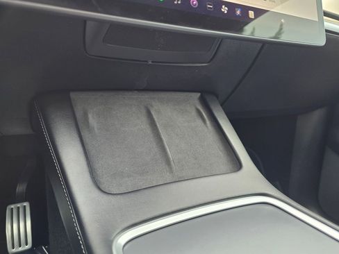 Used 2022 Tesla Model Y Performance image 26