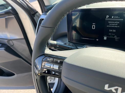 New 2026 Kia Sorento S w/ S Panoramic Sunroof Package FWD image 21
