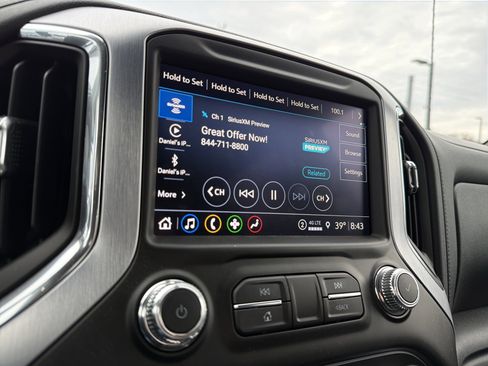 Certified 2022 GMC Sierra 2500 SLT w/ SLT Convenience Package image 19