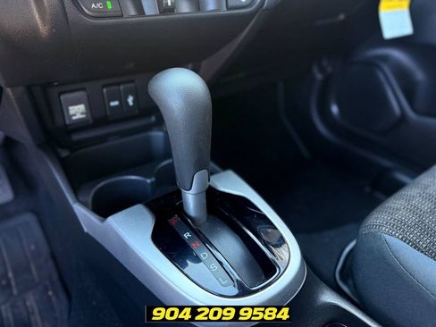 Used 2016 Honda Fit LX image 16