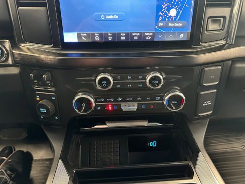 Used 2023 Ford F250 Lariat w/ Chrome Package image 20