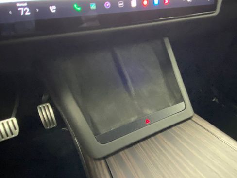 Used 2023 Tesla Model X AWD/4WD image 28