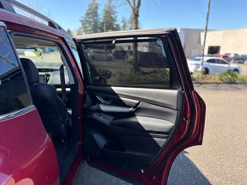 Used 2022 Subaru Ascent Limited AWD/4WD image 24