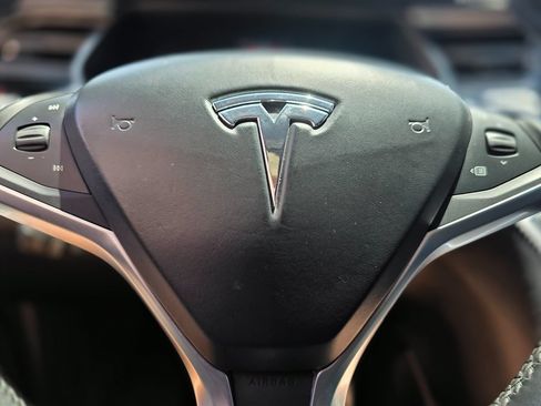 Used 2017 Tesla Model X P100D AWD/4WD image 33