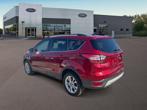 Used 2018 Ford Escape SE AWD/4WD image 5