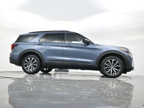 New 2026 Ford Explorer ST-Line image 51