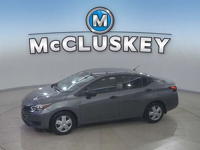 Used 2025 Nissan Versa S w/ Trunk Package