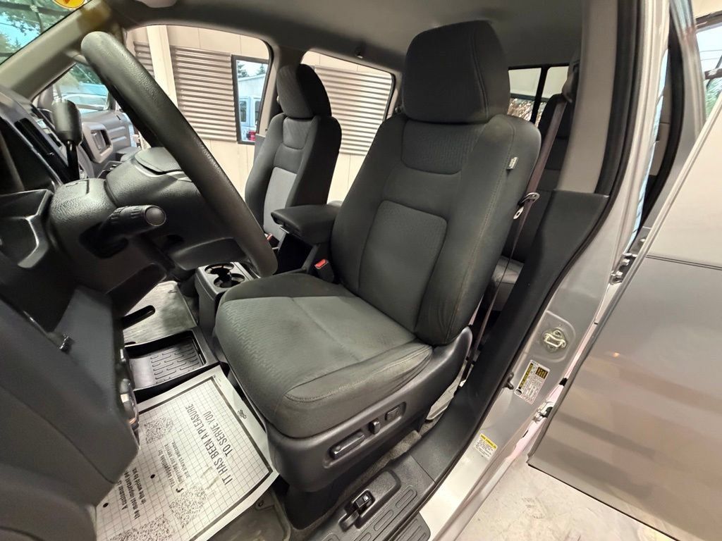 Used 2014 Honda Ridgeline RTS image 7