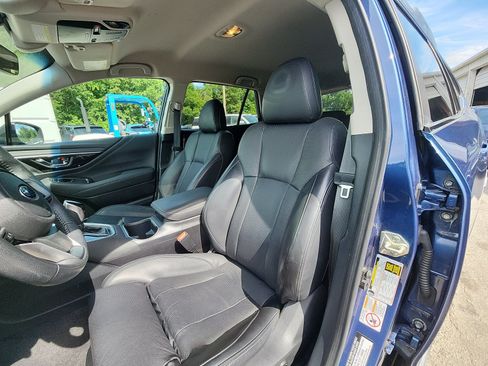 Used 2020 Subaru Outback Limited AWD/4WD image 18