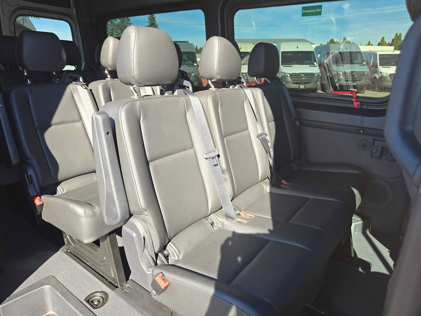 Used 2025 Mercedes-Benz Sprinter 2500 image 14