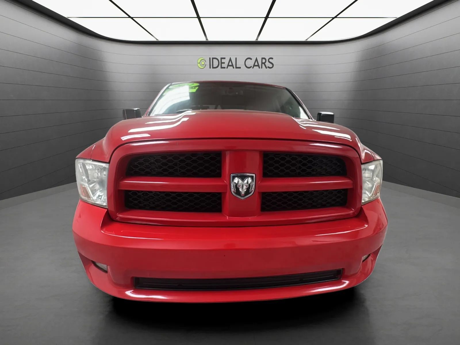 Used 2012 RAM 1500 Express RWD image 2