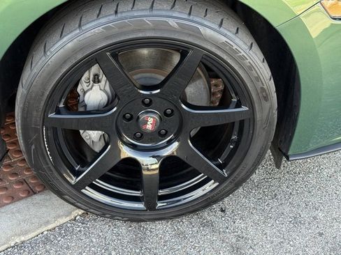 Used 2022 Ford Mustang GT Premium w/ Equipment Group 401A image 10