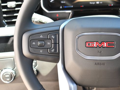 Used 2026 GMC Sierra 1500 Elevation w/ LPO, Elevation Black Package RWD image 19