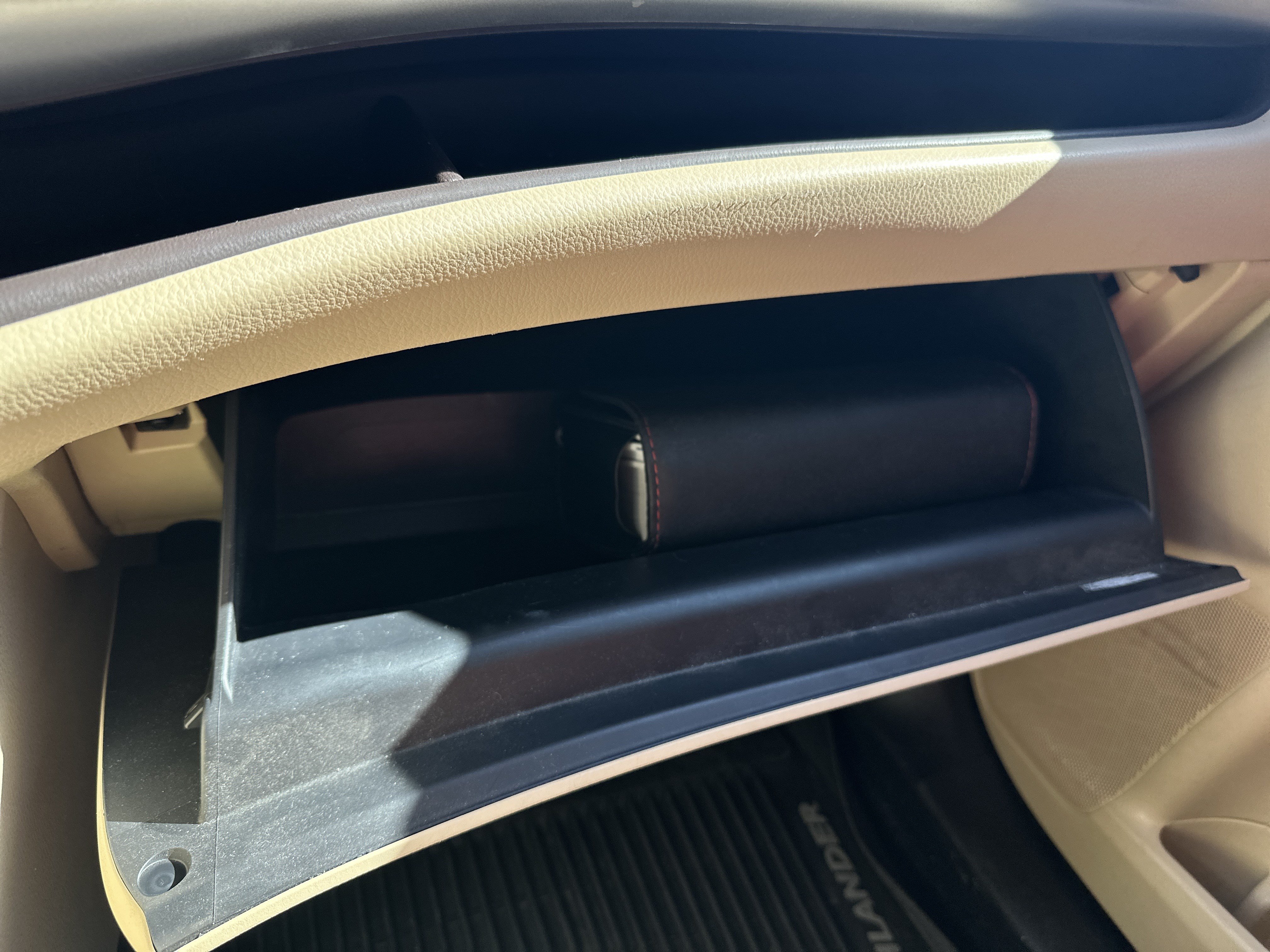 Used 2019 Toyota Highlander XLE AWD/4WD image 27