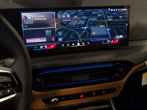 New 2025 BMW i4 xDrive40i w/ Premium Package image 13