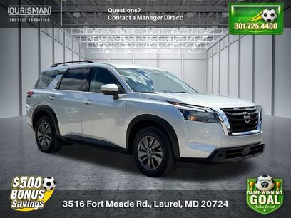 Used 2025 Nissan Pathfinder SV