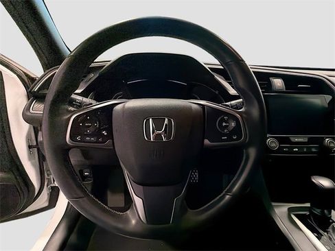 Used 2017 Honda Civic Sport Touring image 9