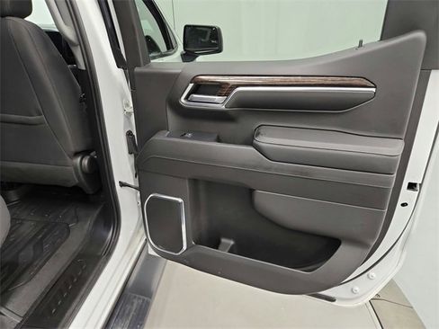 Used 2023 GMC Sierra 1500 Elevation image 39