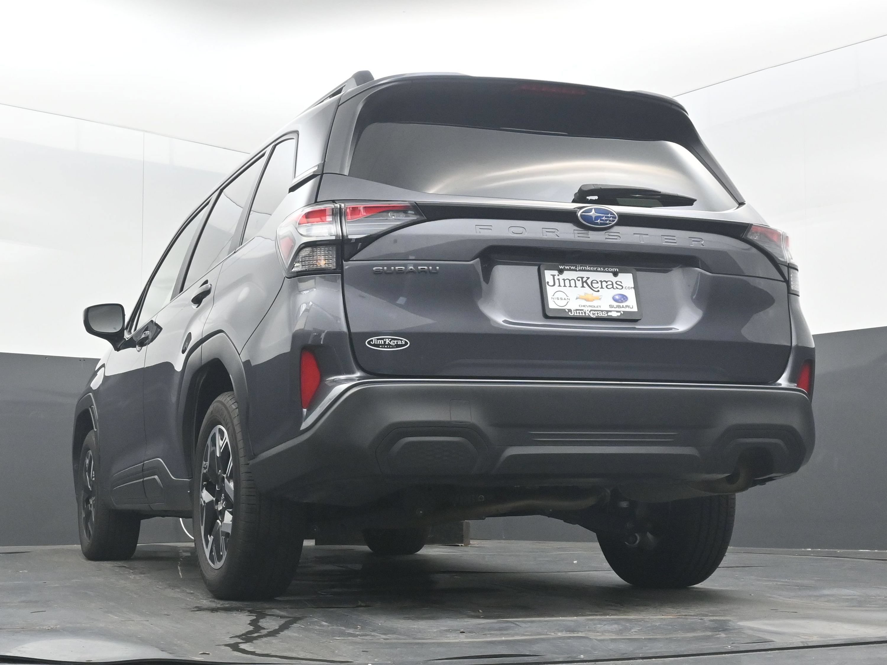 Used 2025 Subaru Forester Premium AWD/4WD image 28