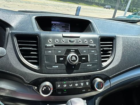 Used 2015 Honda CR-V LX image 2